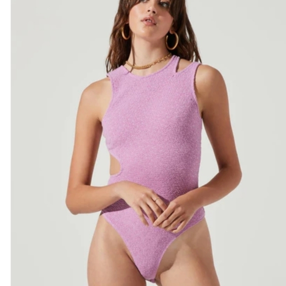 ASTR the label dixon bodysuit cutout electric pink size Large NWOT $79 - Picture 7 of 8